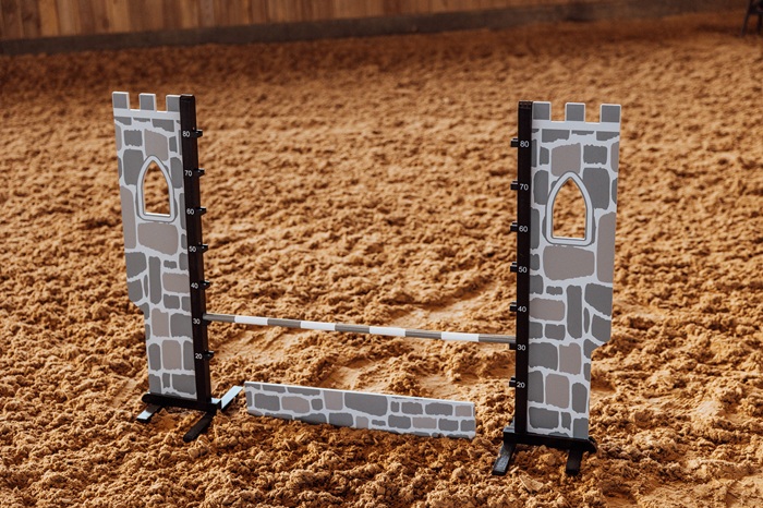 Hobby Horse Castle Show Jump