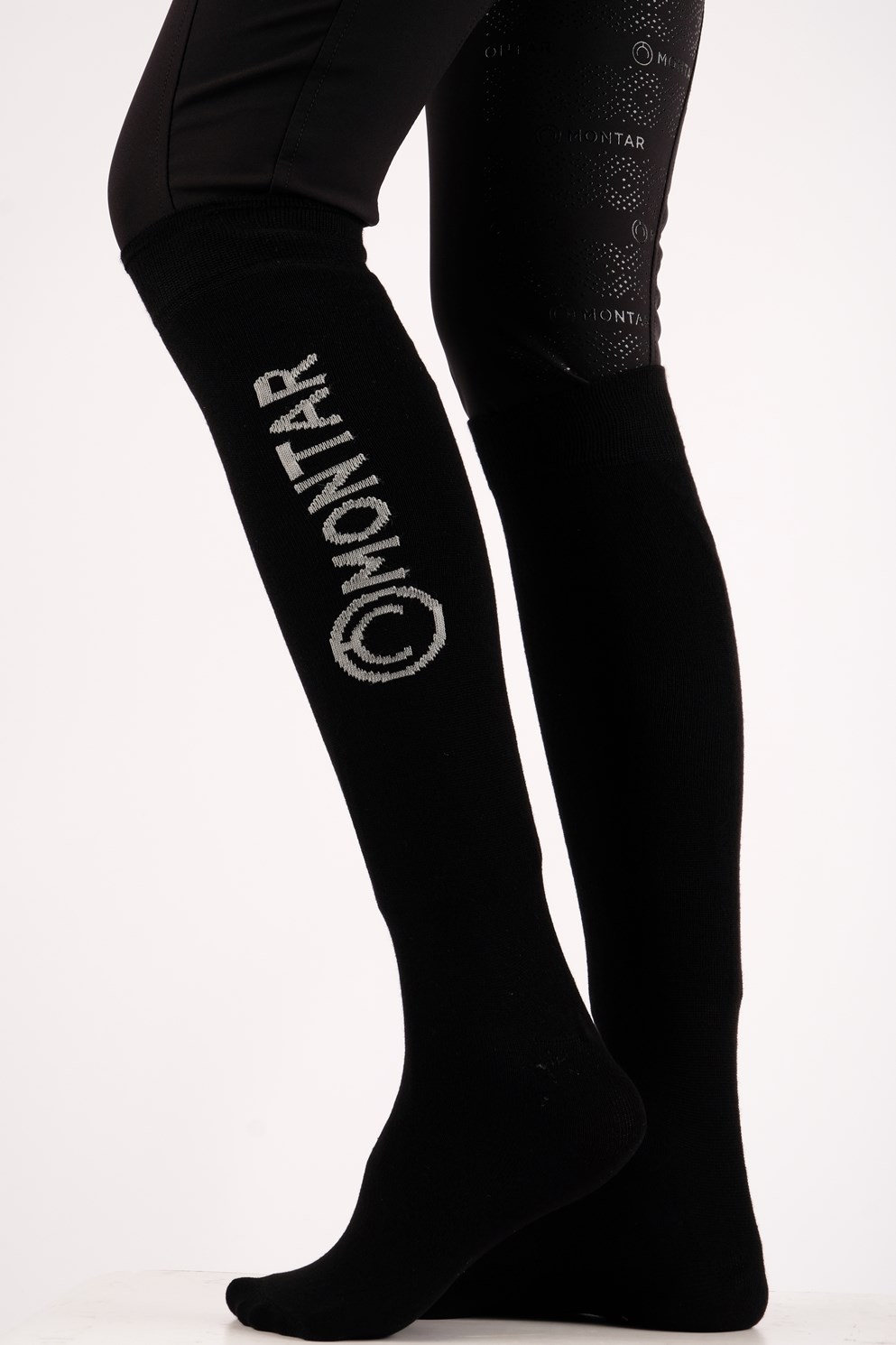 montar-socks-bamboo-black.jpg