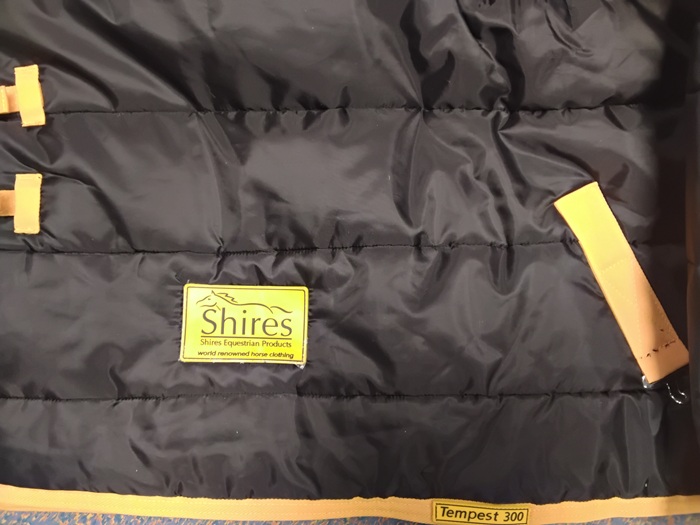 Shires Tempest 300g Stable Rug